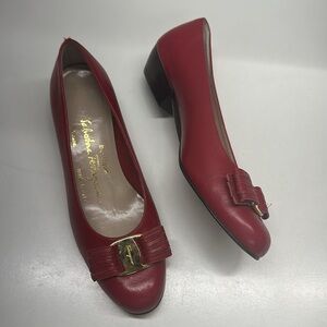 Salvatore Ferragamo Vara Heels Ballet Bow Kitten Low Heeled Shoes Leather Red 6